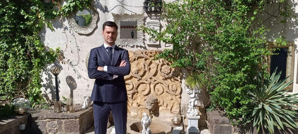 Top competențe care îl recomandă pe Mihai Popa în EkoGroup 2 Top competențe care îl recomandă pe Mihai Popa în EkoGroup